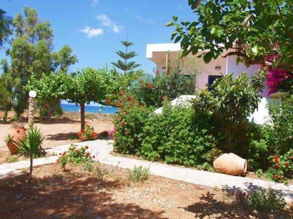 Fragokastello Star Apartment Frangocastelo ภายนอก รูปภาพ