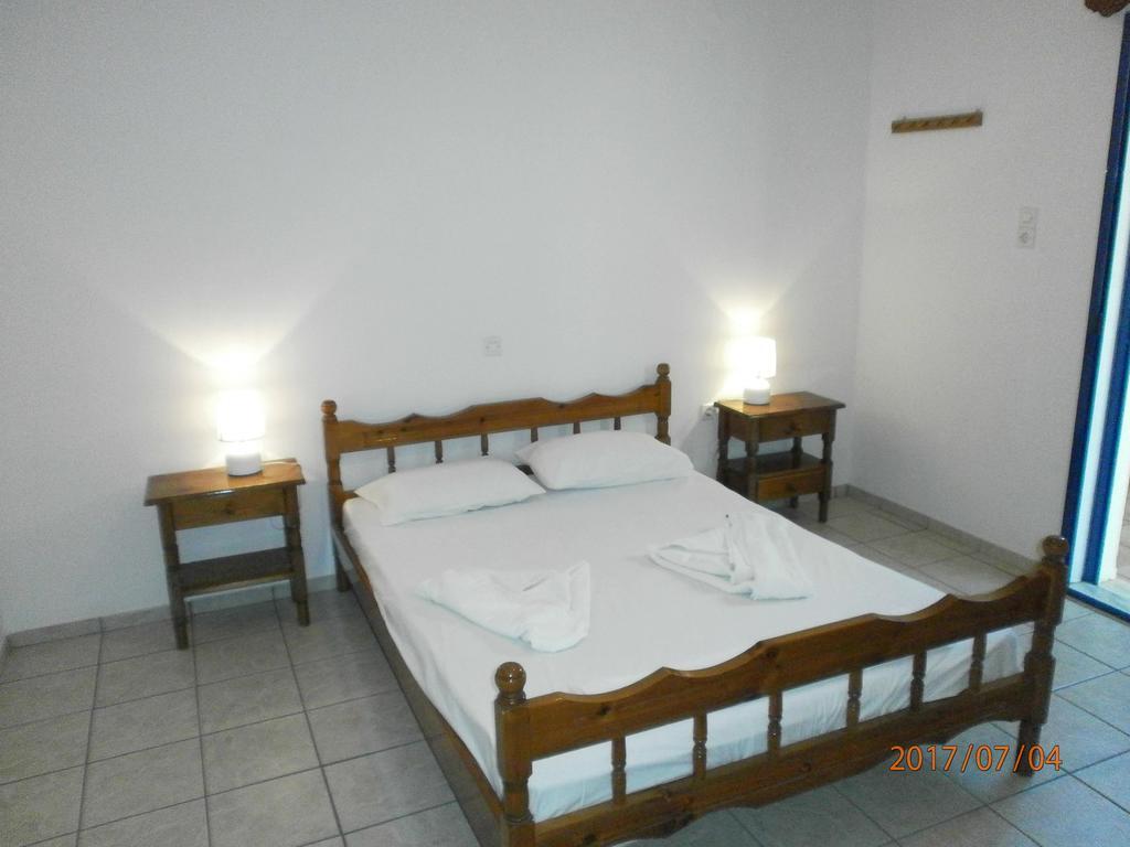 Fragokastello Star Apartment Frangocastelo ภายนอก รูปภาพ